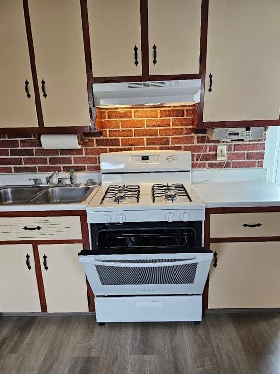 168 Linden Street #2 photo 2