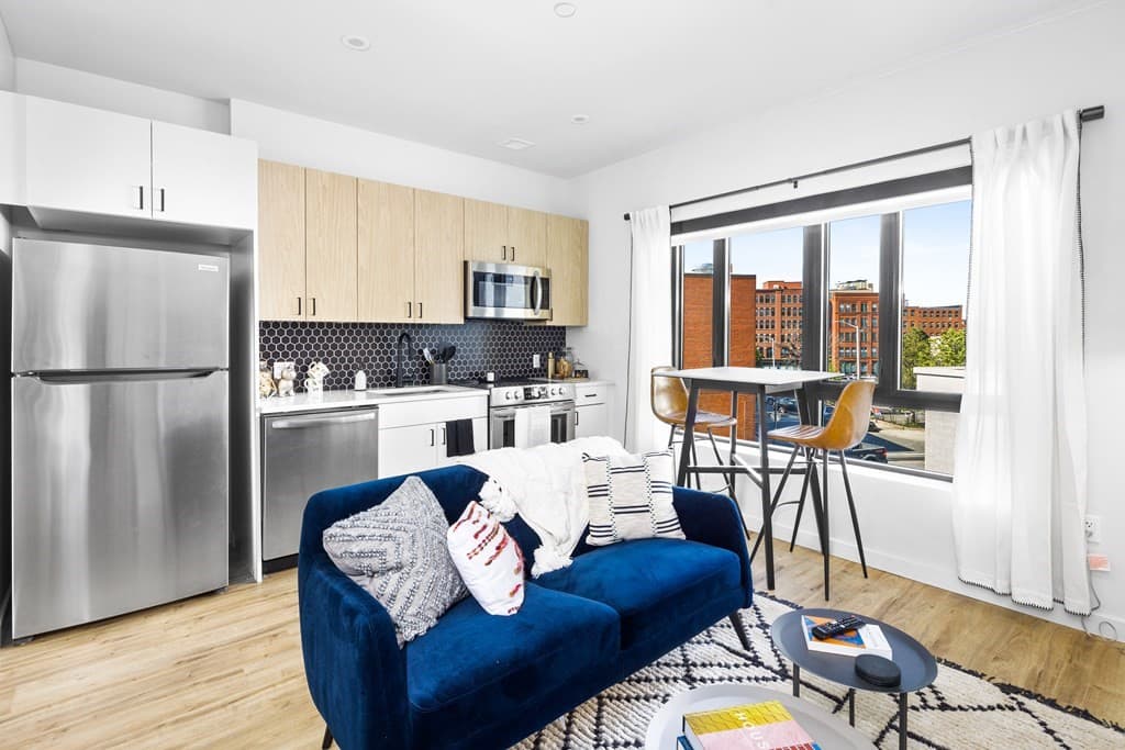 75 Baldwin Street #426 photo 3