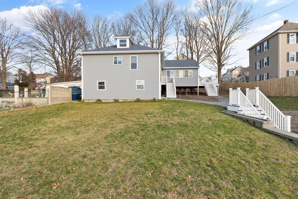 56 Liberty St photo 4