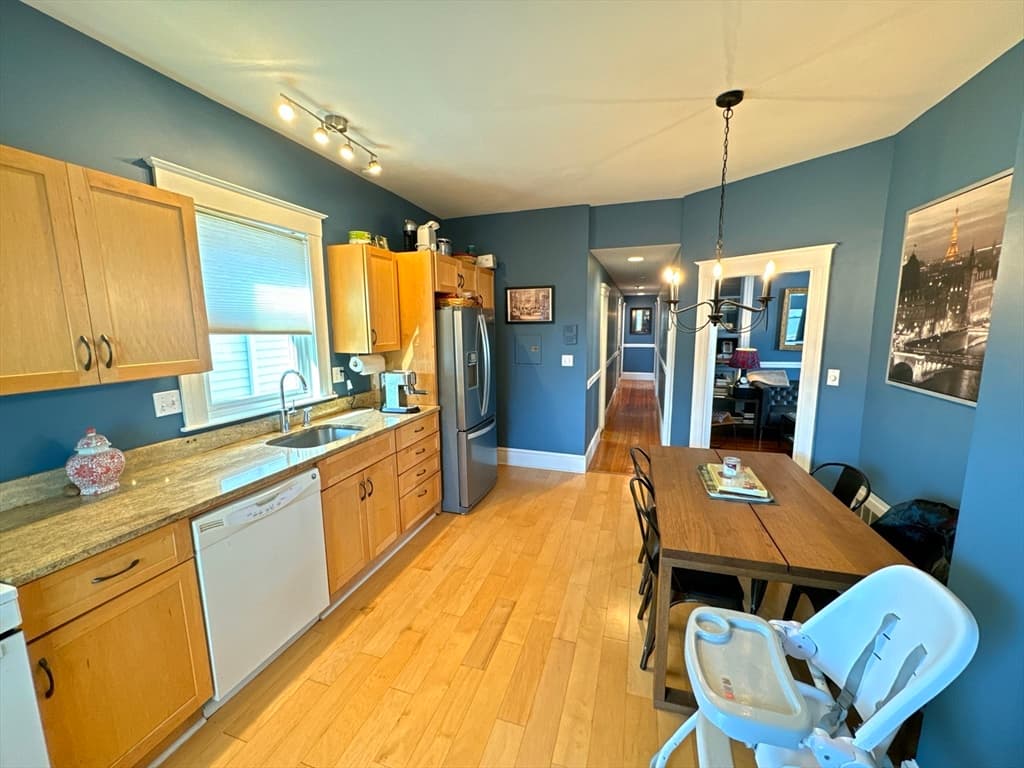 103 Beech St #3 photo 5