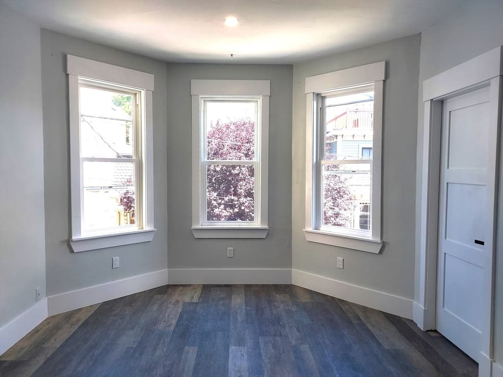 7 Spring Garden St #1 photo 3