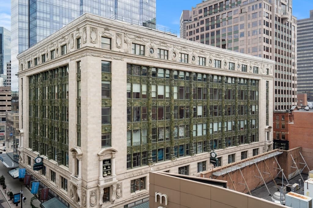 453 Washington St #8A photo 5