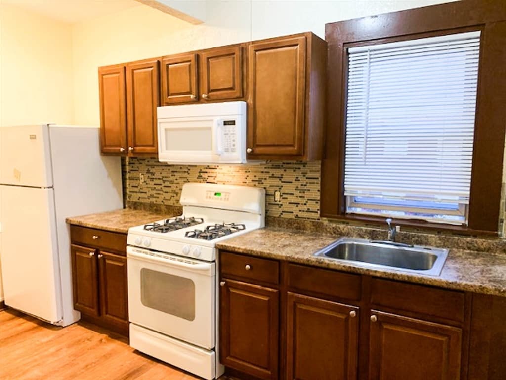 436 Warren Ave. #2 photo 4