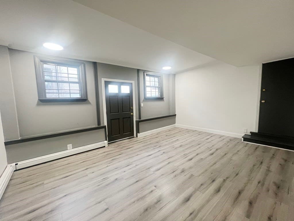 124-128 Marion Street #1