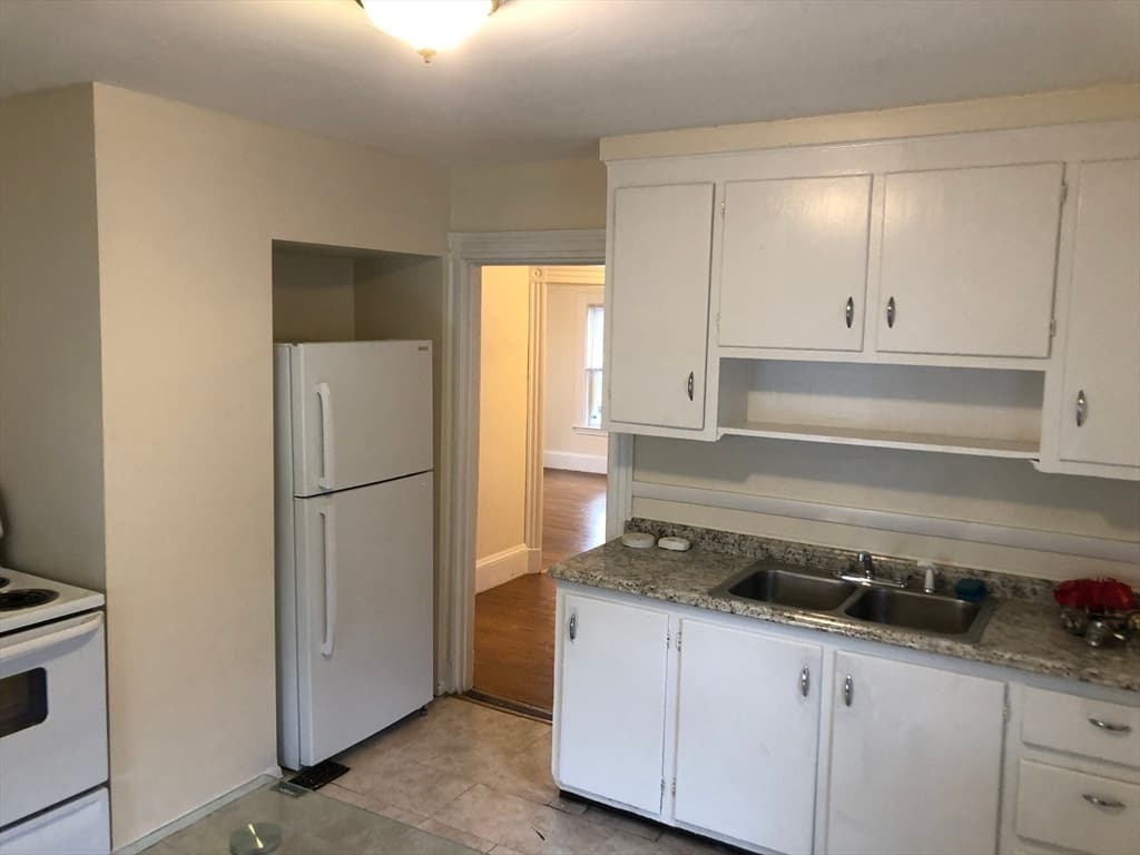 184 Winthrop #2