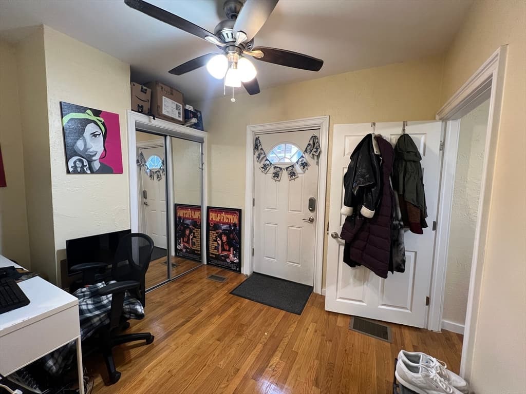 2 Otis St #R photo 2
