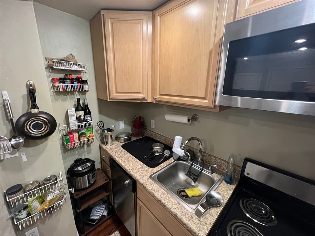 735 Somerville Ave #2 photo 4