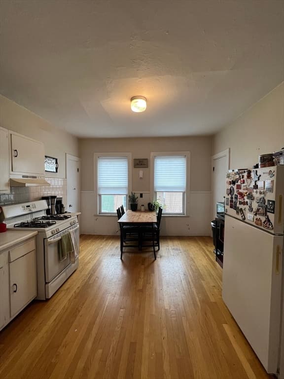 256 Summer St #3 photo 5