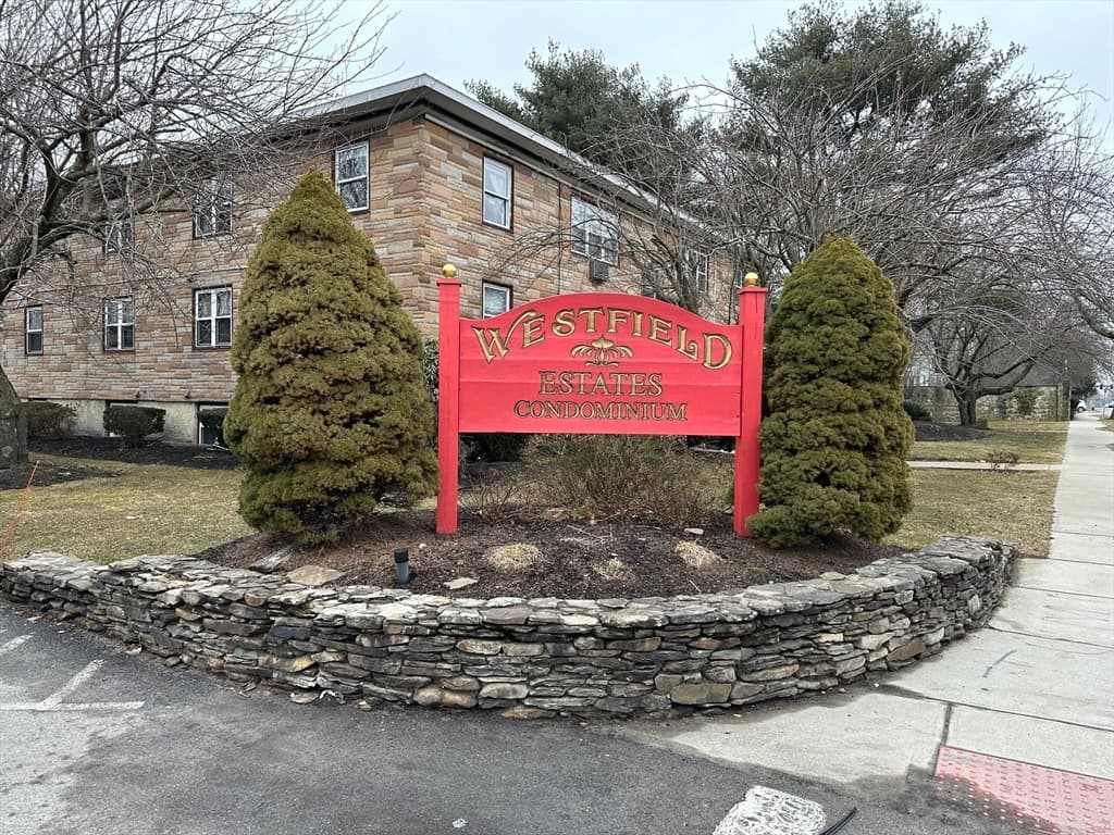 29 Auna Dr #11