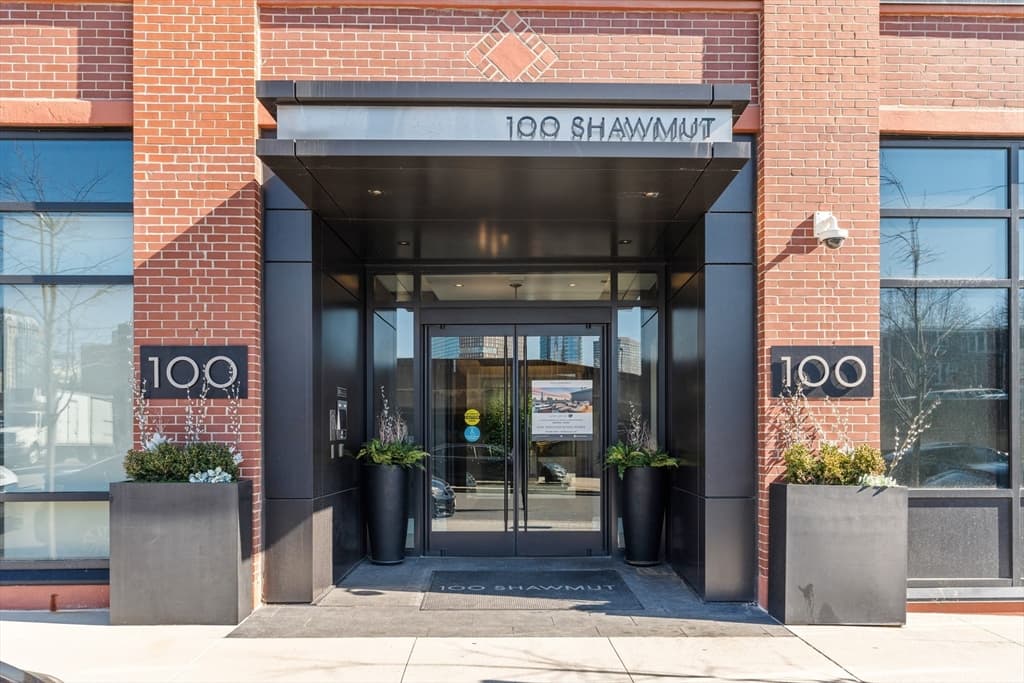 100 Shawmut Ave #415