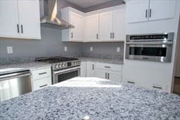 30 Winchendon Road photo 5