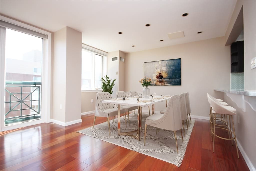 10 Rogers St #1220 photo 2