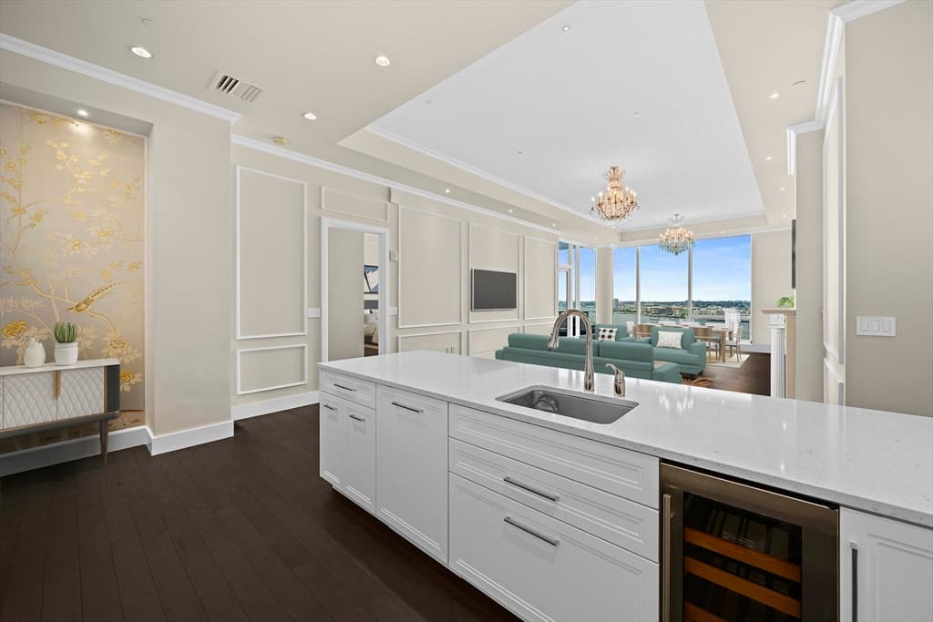 22 Liberty Drive #PH1D photo 4