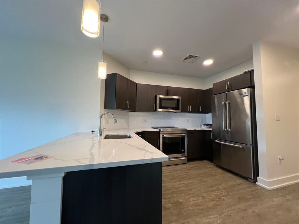 20 Penniman Rd #201 photo 4