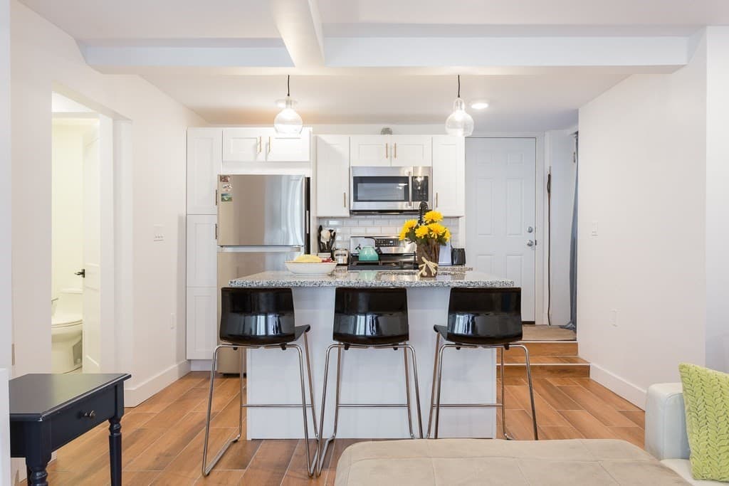 30 Putnam St #R photo 3