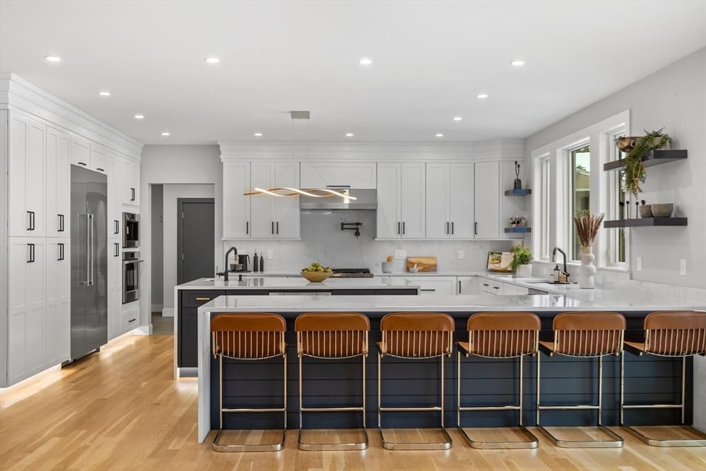 68 Longmeadow Road photo 2