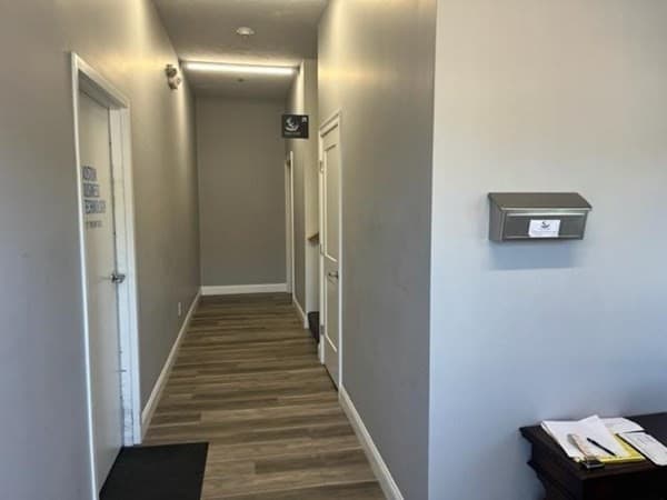 54 Holman Rd #Bldg D photo 5