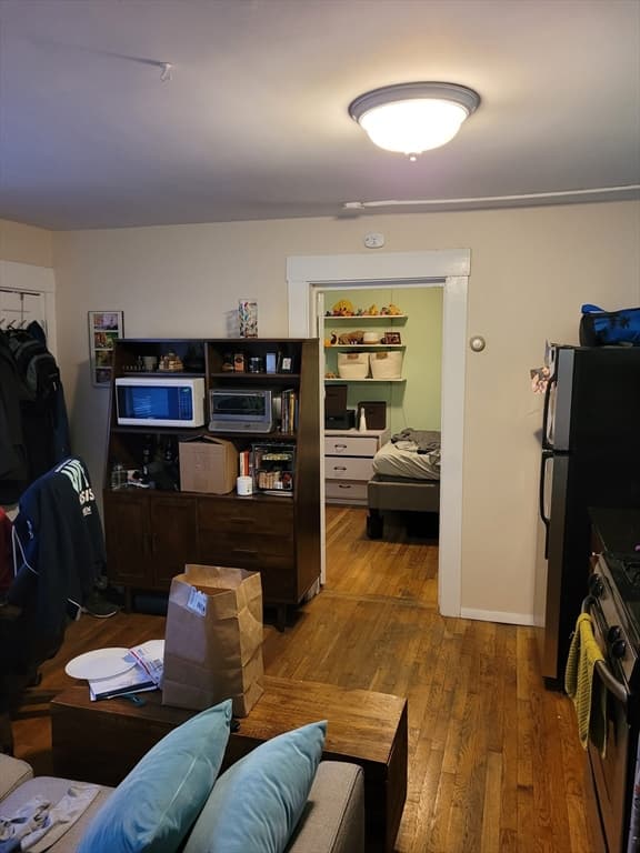 639 Somerville Ave #3 photo 4