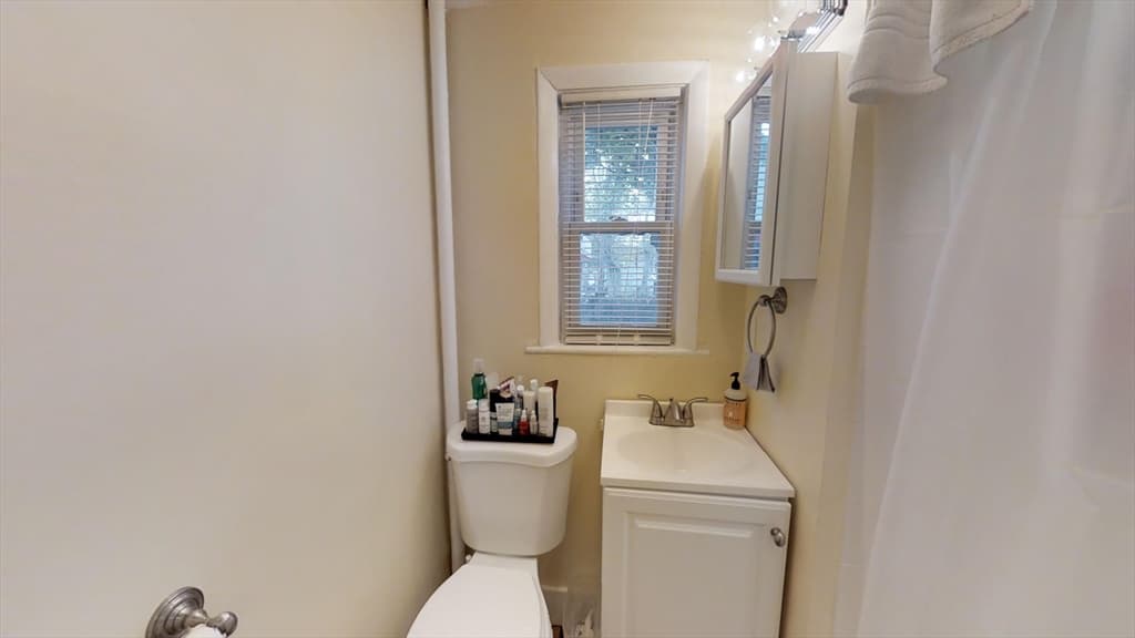 5-7 Blake St #1 photo 3