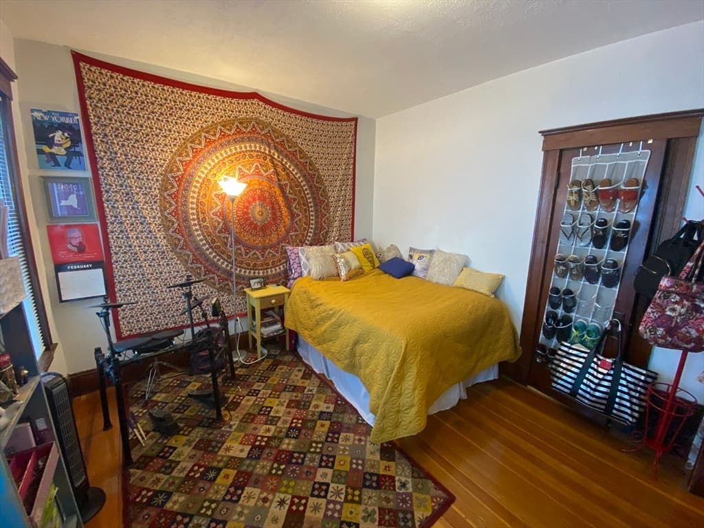 223 Holland St #2 photo 5