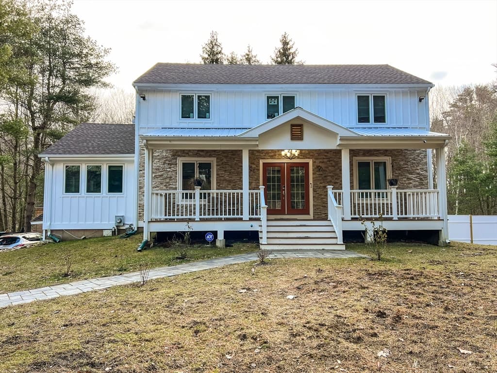 38 Vega Rd photo 2