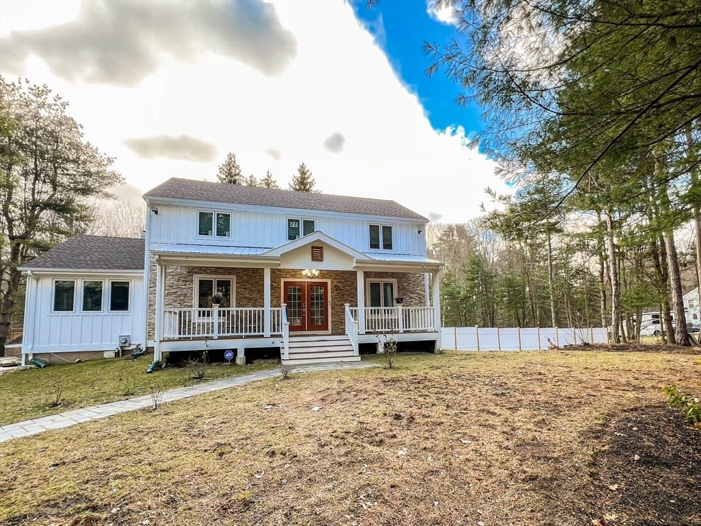 38 Vega Rd photo 3