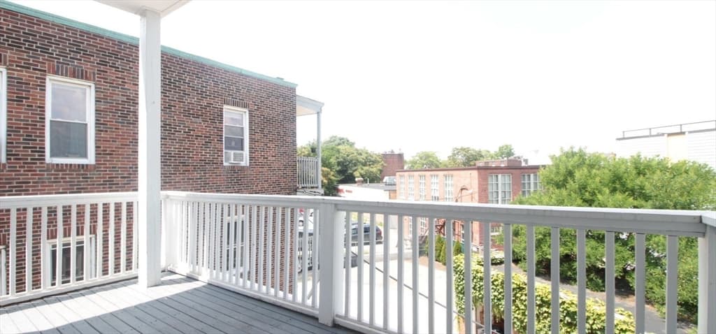 1433 Cambridge St #3 photo 5