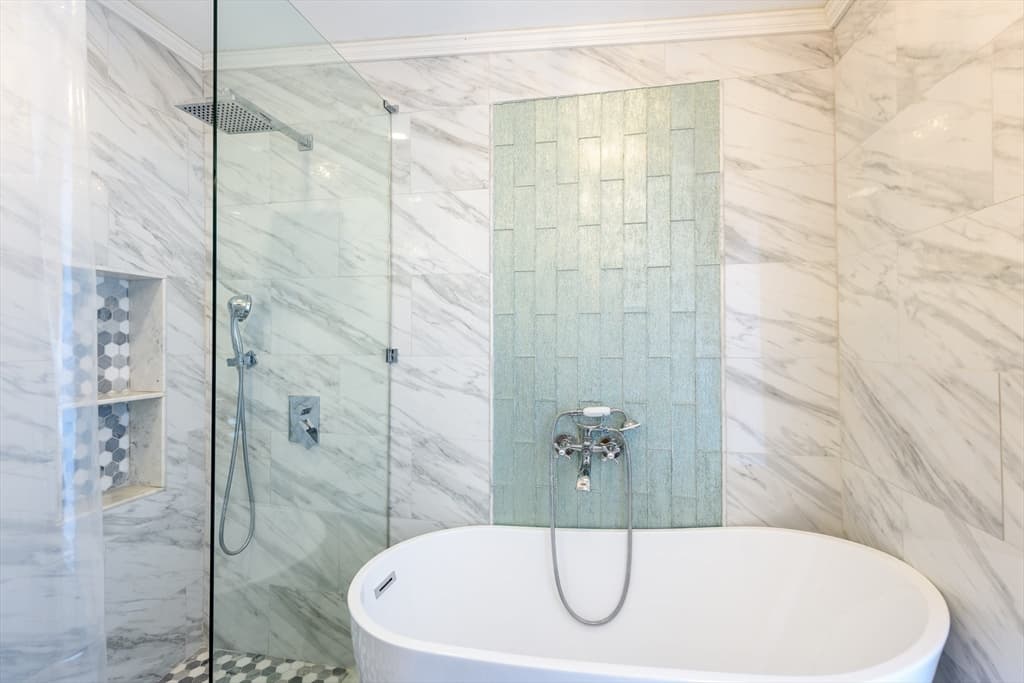55 Samoset Ave photo 3