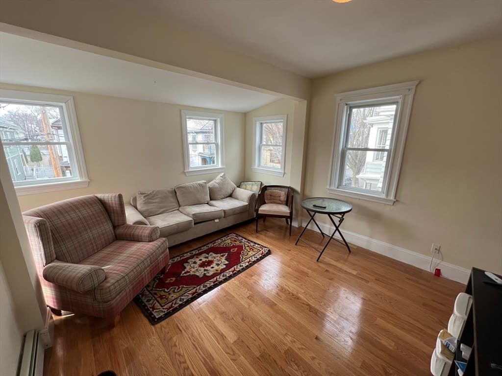 11 Burnham St #3