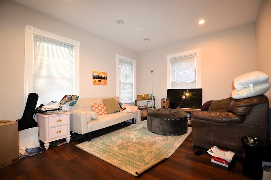 17 Mackin Street #17 photo 3