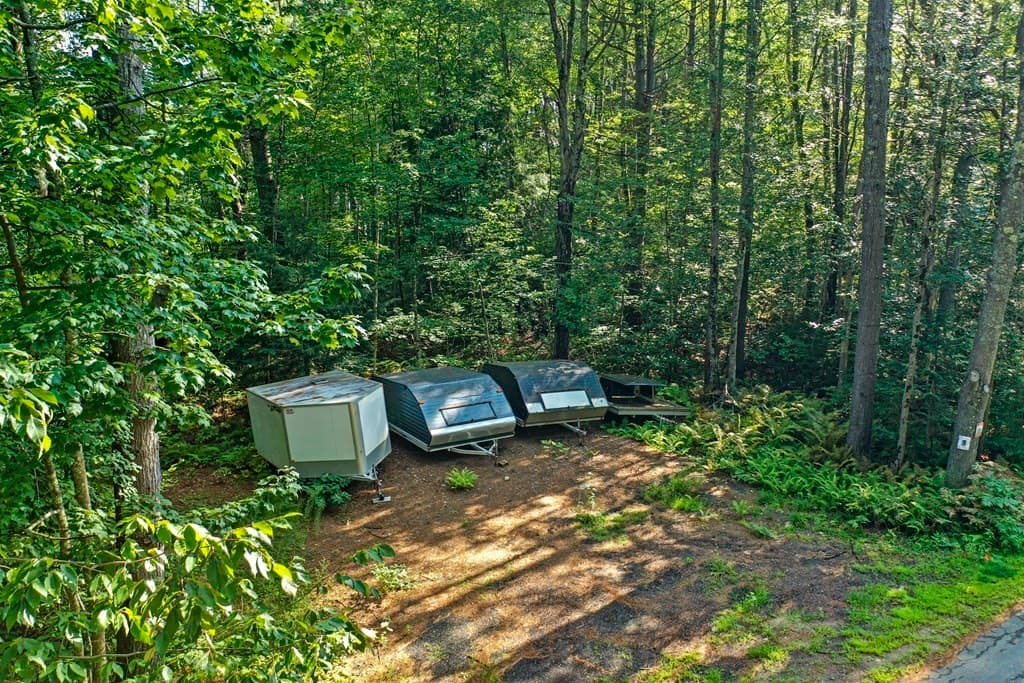 98 Goldmine Rd