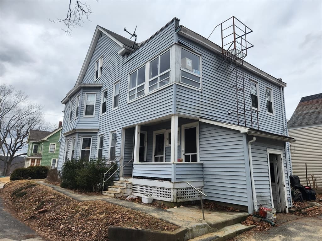 64 Prospect St