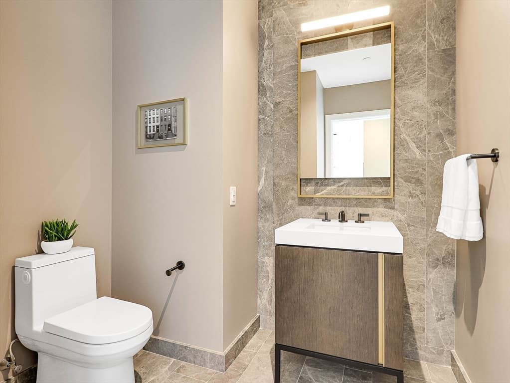 380 Harrison Avenue #14E photo 4