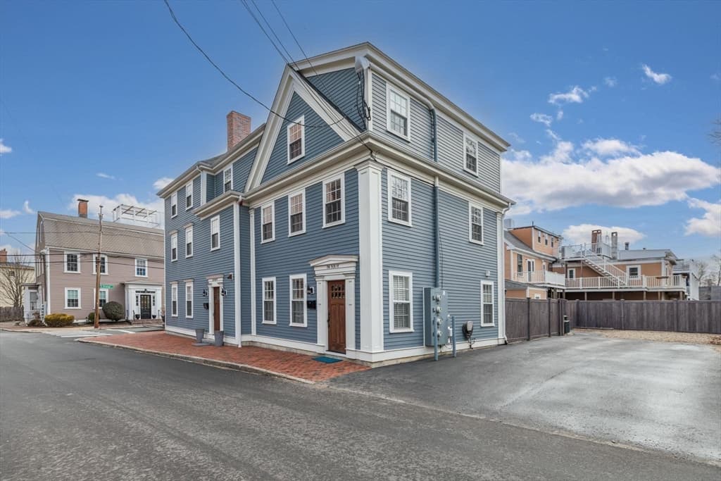 39 Fair Street #B photo 3