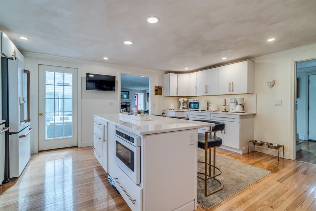 63 Parsonage Ln photo 5