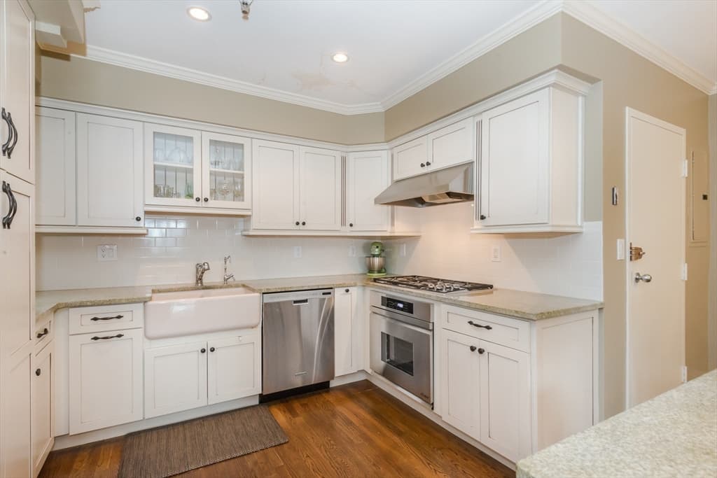 280 Beacon St #65 photo 3