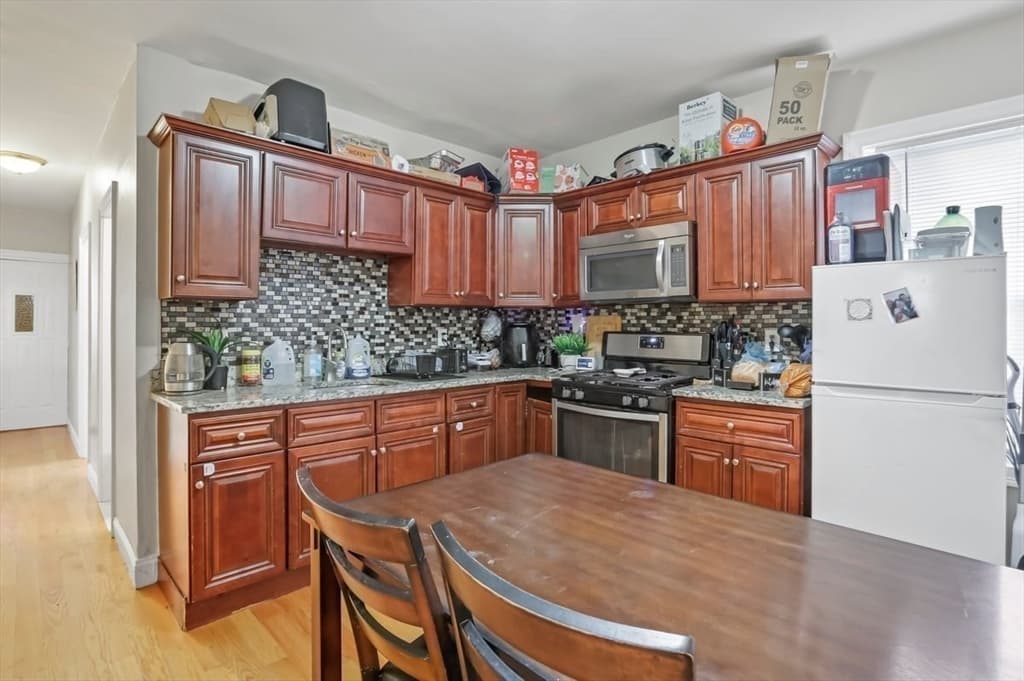 19 Hecla St photo 5