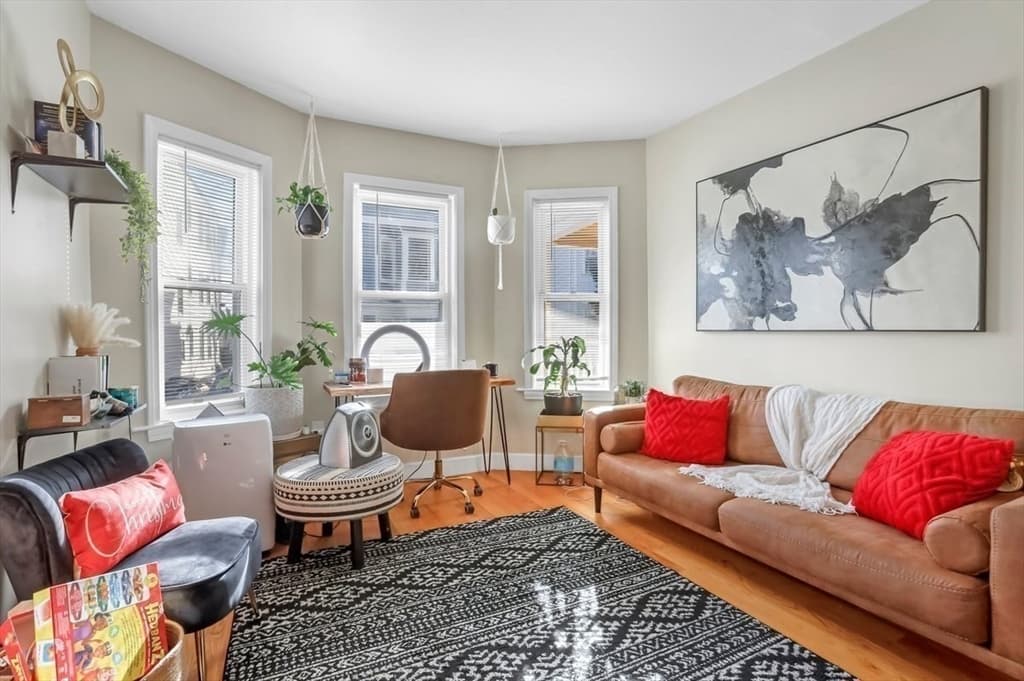 19 Hecla St photo 4