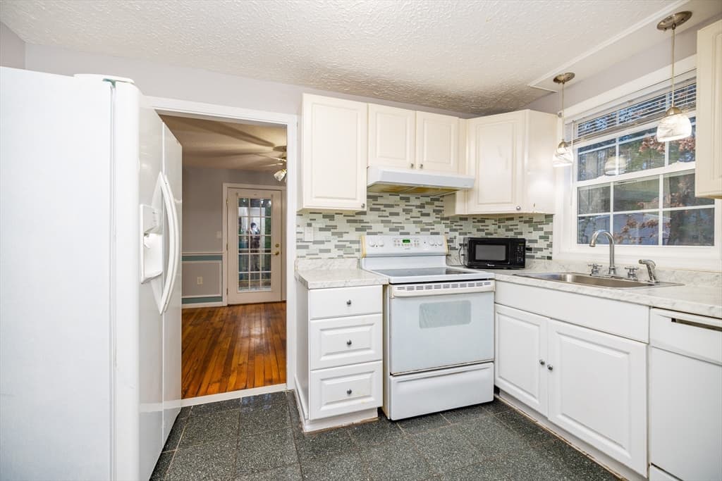 474 Franklin Street #474 photo 2