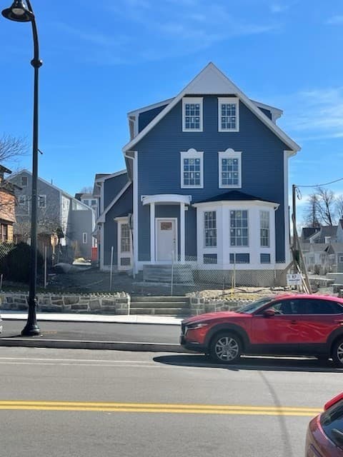 17 Main St