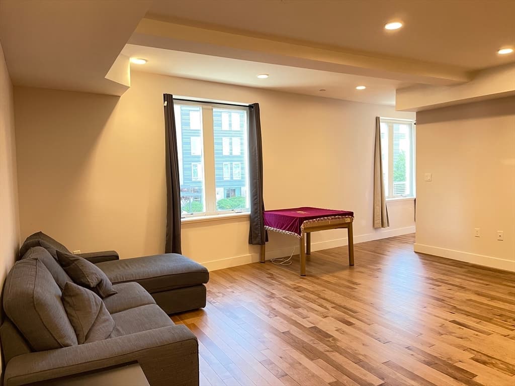 50 Hichborn St #308 photo 5