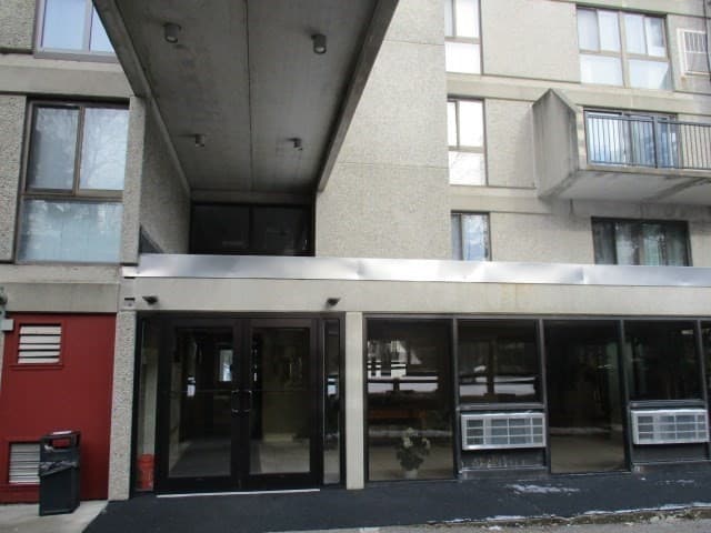 55 Tall Oaks Dr #508 photo 2