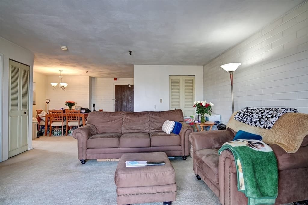 115 W Squantum St #501 photo 3
