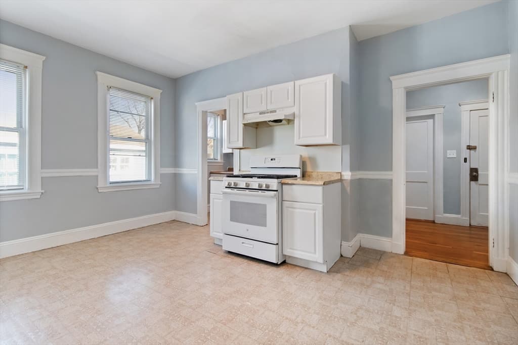 87 Florence Street #1