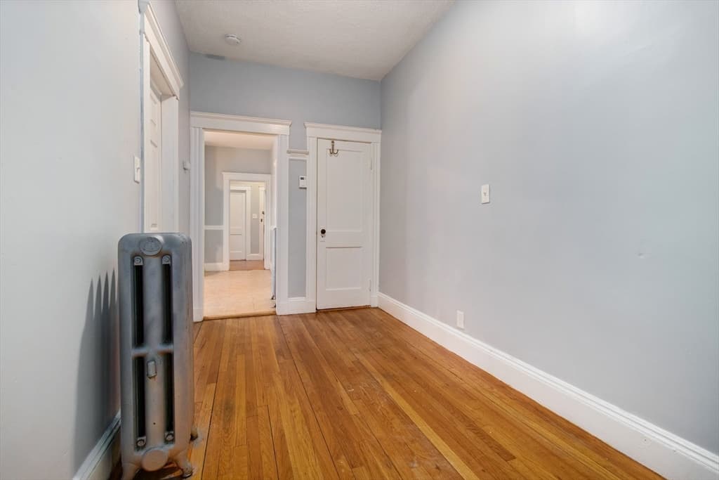 87 Florence Street #1 photo 5
