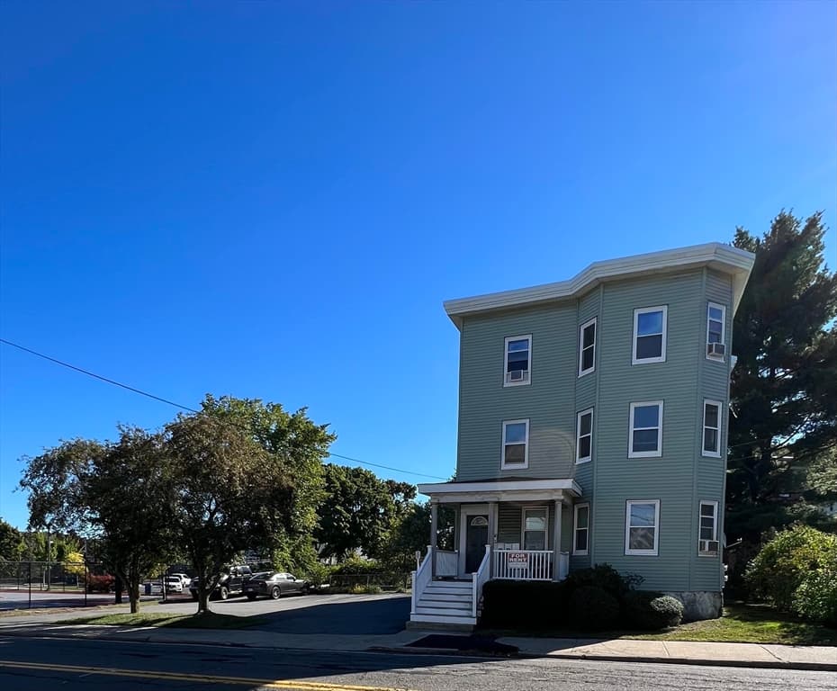 366 Central St #3