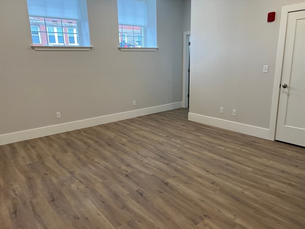 34 St Joseph Street #6 photo 3
