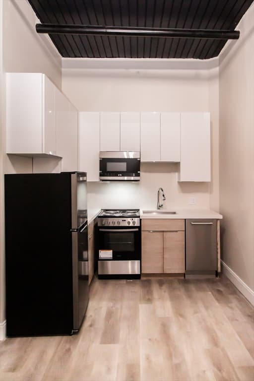 13 Sudbury St #413 photo 2