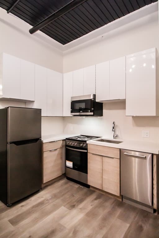 13 Sudbury St #413 photo 3