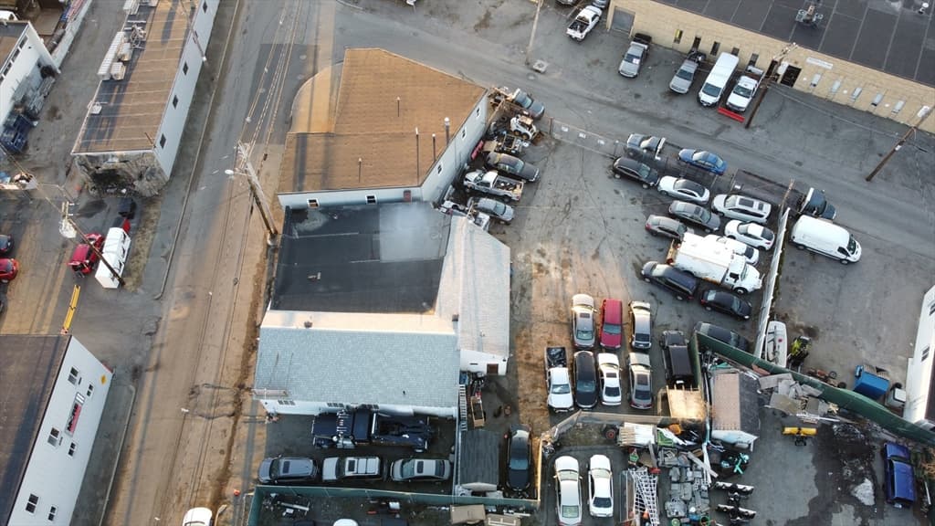 18 Water St photo 2